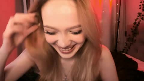 Megan 3 online show from April 2, 8:27 pm