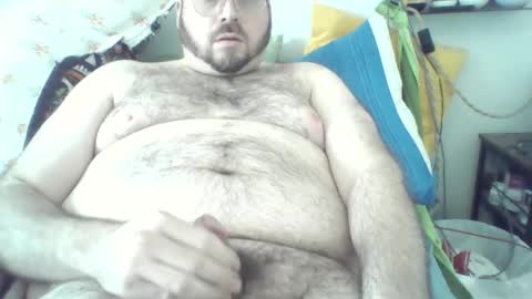 shyexhibitionistdude online show from February 14, 7:33 pm