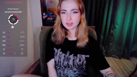 Effie online show from November 13, 5:48 pm