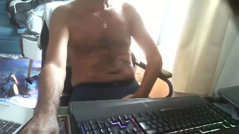 shyfrenchcock online show from August 4, 10:00 am