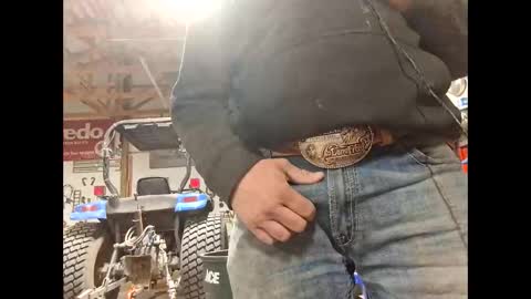 shyguycurious5 online show from March 5, 7:34 pm