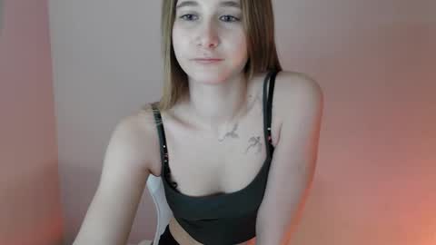 Lea online show from December 1, 1:20 pm