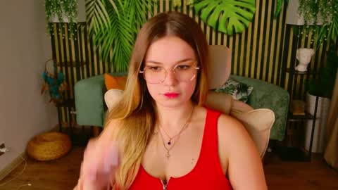 shyprincess_kelly online show from April 1, 1:41 pm