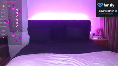 shysweetrish online show from November 15, 2:46 am