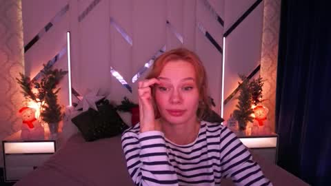 shyysiren online show from January 5, 5:27 pm