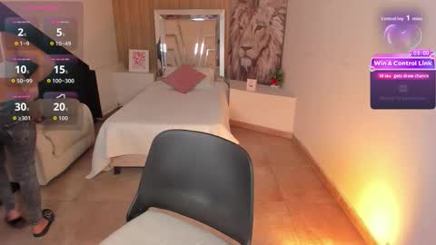 siafoxx_ online show from March 6, 5:28 am