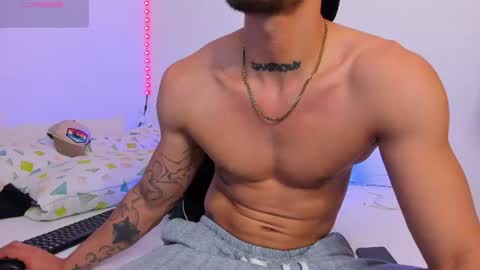 siamnew online show from July 10, 1:54 am