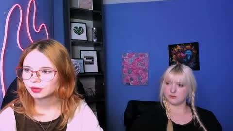 siana_ruby online show from April 15, 7:58 pm