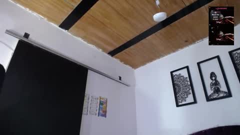 Sienna online show from February 2, 12:12 pm