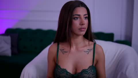 Sienna online show from April 24, 12:40 pm