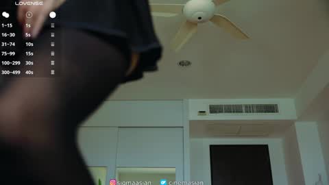 OF   instagram sigmaasian twitter sigmasian online show from February 28, 5:55 am