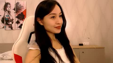 silk_ann online show from October 29, 5:42 am