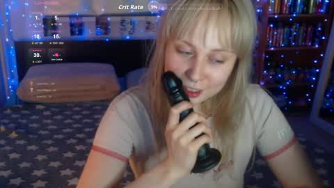 silvercherub online show from April 22, 9:44 pm