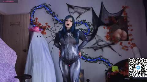 silvia_santorskii online show from October 30, 8:26 am