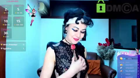 Snapshot of silvia_wallec chatting on February 23, 4:46 pm Silvia Wallec online show from February 23, 4:46 pm