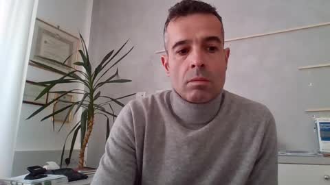 Italiandaddyitalydickassbottomassholecomshowmasturbatenudeboyitalyatleticcutemuscolarhardcockdickboy online show from December 27, 1:07 pm