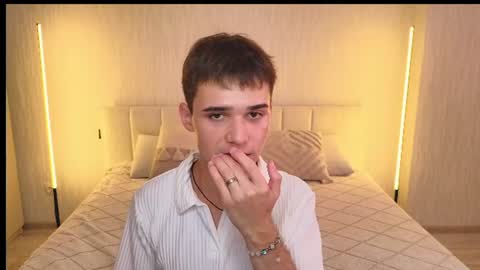 Alex online show from July 21, 1:24 pm