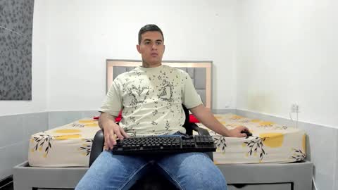 SIMON KELER online show from November 28, 2:30 am