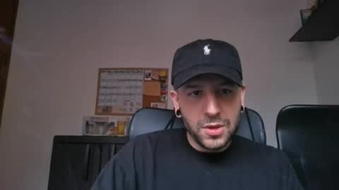 simonm777 online show from July 27, 5:21 pm