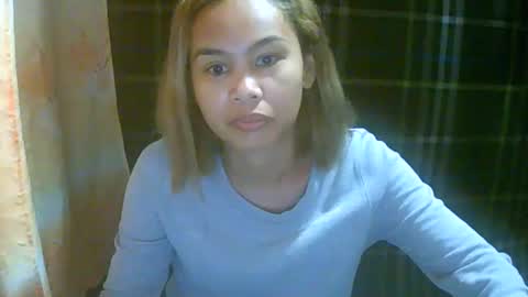 simply__me online show from February 5, 10:24 pm