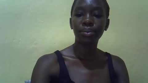 simplyloy33 online show from May 14, 4:54 am