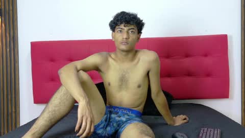   online show from May 9, 11:49 am