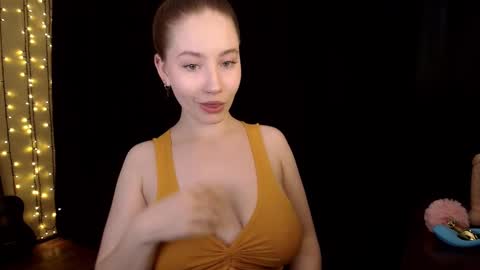 Sindi online show from November 14, 11:45 am