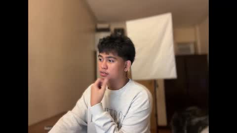 Dexter online show from April 21, 4:03 pm