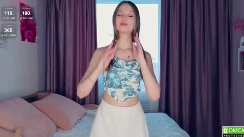 Emma online show from March 18, 9:04 am