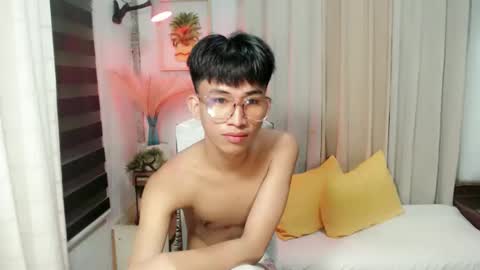 siomairiceee online show from November 4, 7:21 am