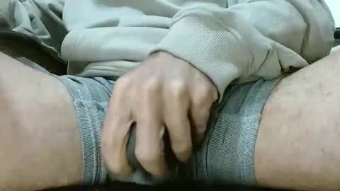 AlphaMaster Rodrick online show from December 15, 2:18 am