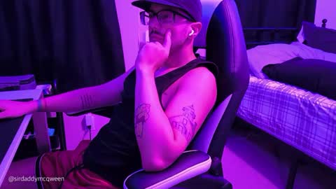 Sir Daddy McQween online show from August 8, 2:32 am