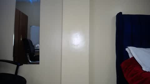 Snapshot of siri_saru chatting on December 7, 4:15 am Deey online show from December 7, 4:15 am