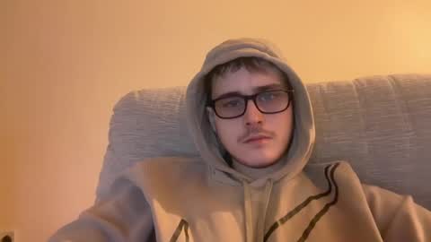 sissy_brit22 online show from December 13, 12:53 am