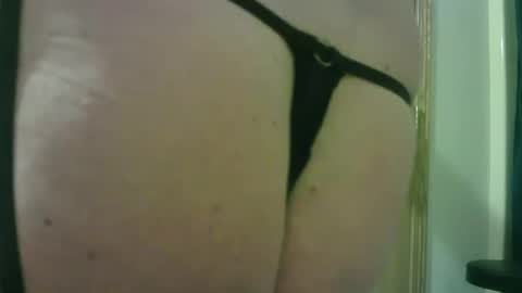 sissycrissy4545 online show from June 11, 3:04 am