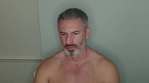 SixSevenSixteen online show from March 24, 4:40 am