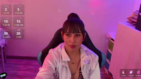 Alice online show from July 6, 6:43 pm