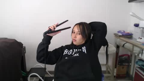 Alice online show from March 6, 5:54 pm