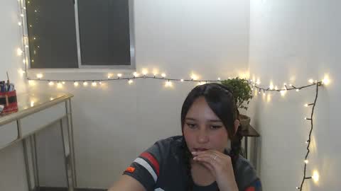 Alice online show from January 24, 6:35 pm