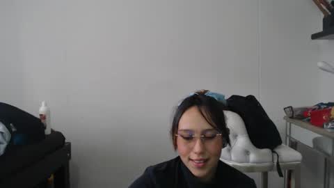 Alice online show from February 7, 9:37 pm