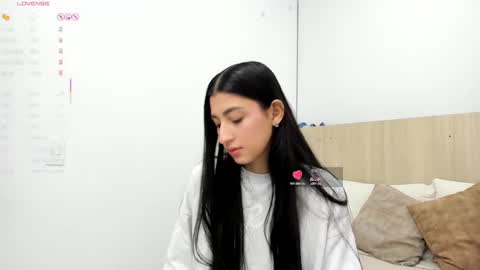 Lily online show from October 17, 11:58 am