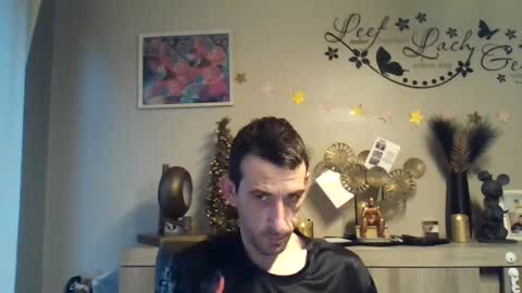 SkinnyBigCock2 online show from December 4, 7:44 am