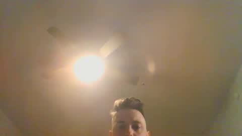 Snapshot of skinnyguylongdick1 chatting on December 6, 1:49 pm skinnyguylongdick1 online show from December 6, 1:49 pm