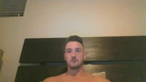 Snapshot of skinnyguylongdick1 chatting on October 18, 1:54 am skinnyguylongdick1 online show from October 18, 1:54 am