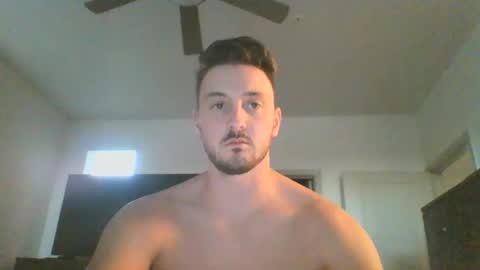 Snapshot of skinnyguylongdick1 chatting on December 19, 12:13 am skinnyguylongdick1 online show from December 19, 12:13 am