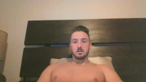 Snapshot of skinnyguylongdick1 chatting on October 10, 1:00 am skinnyguylongdick1 online show from October 10, 1:00 am
