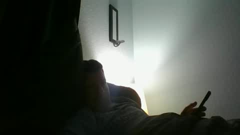 skinnymeat858205 online show from November 17, 2:47 am