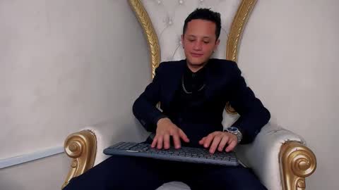 SkinnyZeth online show from October 24, 5:41 am