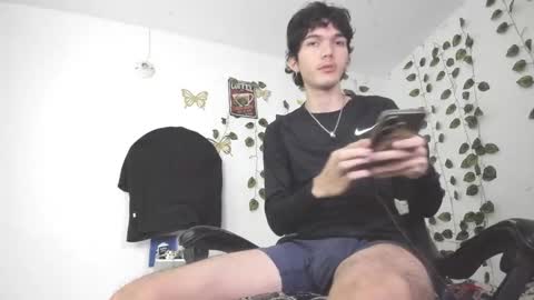skiny_dann online show from March 17, 6:18 am