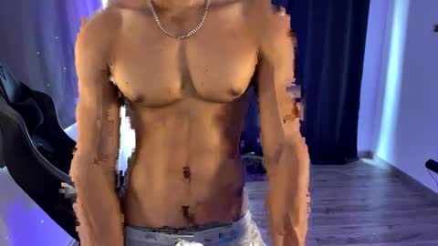 Snapshot of skull_prospect chatting on March 4, 2:32 pm Liam Vokov online show from March 4, 2:32 pm